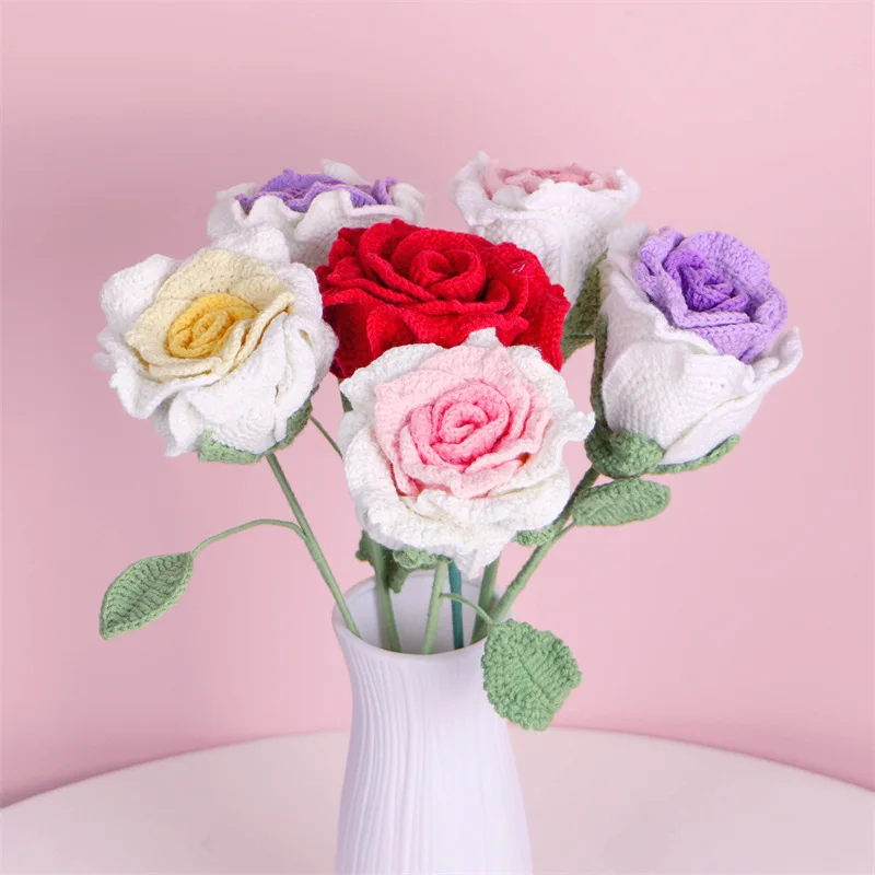 

Valentine's Day Thailand Rose Hand-Held Gradient Bouquet Finished Wool Hand-Woven for Girlfriend Girlfriend Gifts