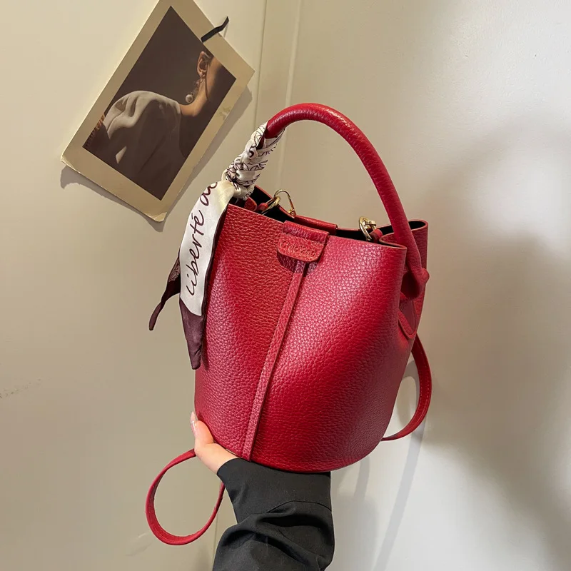 

Faionable Commuter Women's Buet Bag New Casual Handbags Single Oulder Bags Versatile Small Quali Crossbody Bags