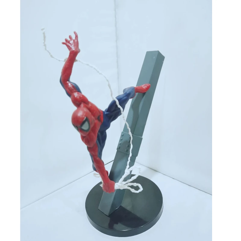

Spider Hero Homecoming Collectible Action Figure Web Slinging Climbing Pose Display Statue for Movie Fans and Collectors