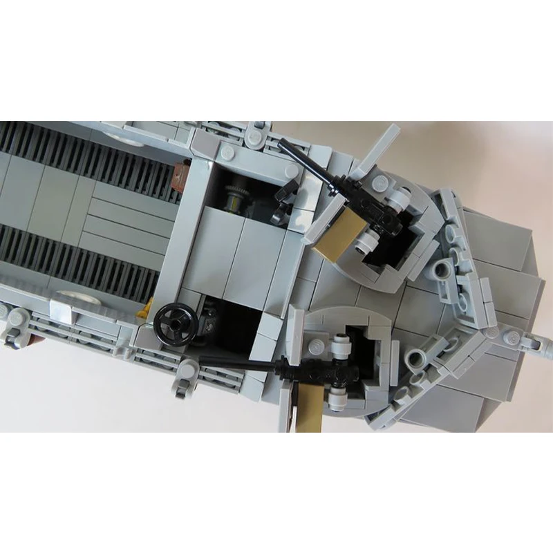 661pcs MOC Creator Designer Sets LCVP HIGGINS BOAT - D-Day Ww2 Model Building Blocks Christmas Gift Toy Architecture Art Display