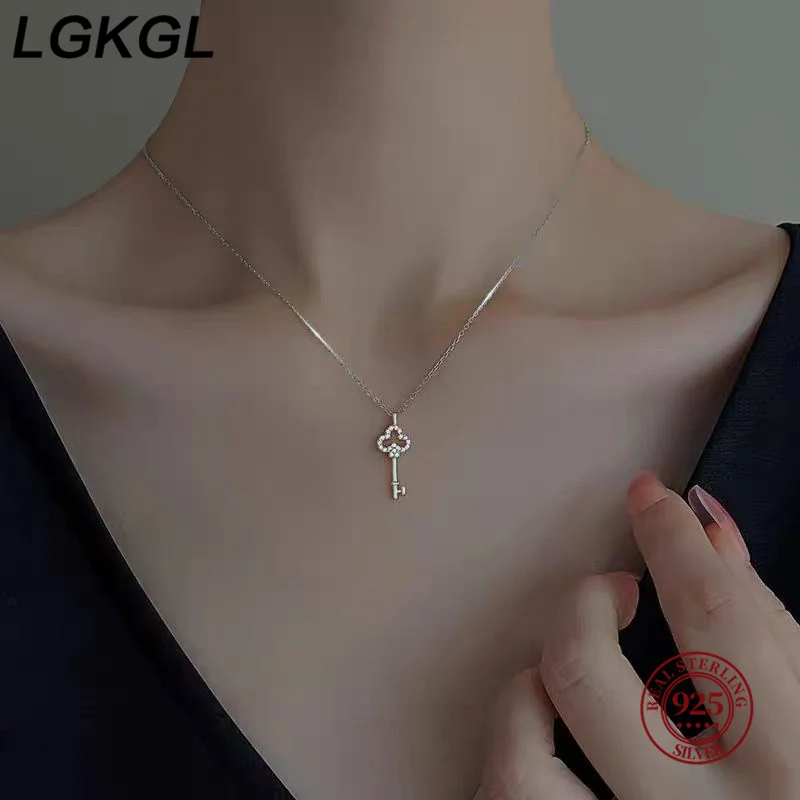 LGKGL ضوء فاخر 925 فضة مطلي 14K الذهب الزركون مفتاح قلادة المختنق قلادة الإناث لطيف مزاجه غرامة مجوهرات