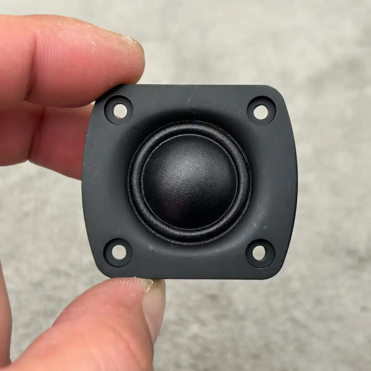 High Grade 1.5 Inch Panel Tweeter 8Ohm 10W 20Core Silk Dome Speaker