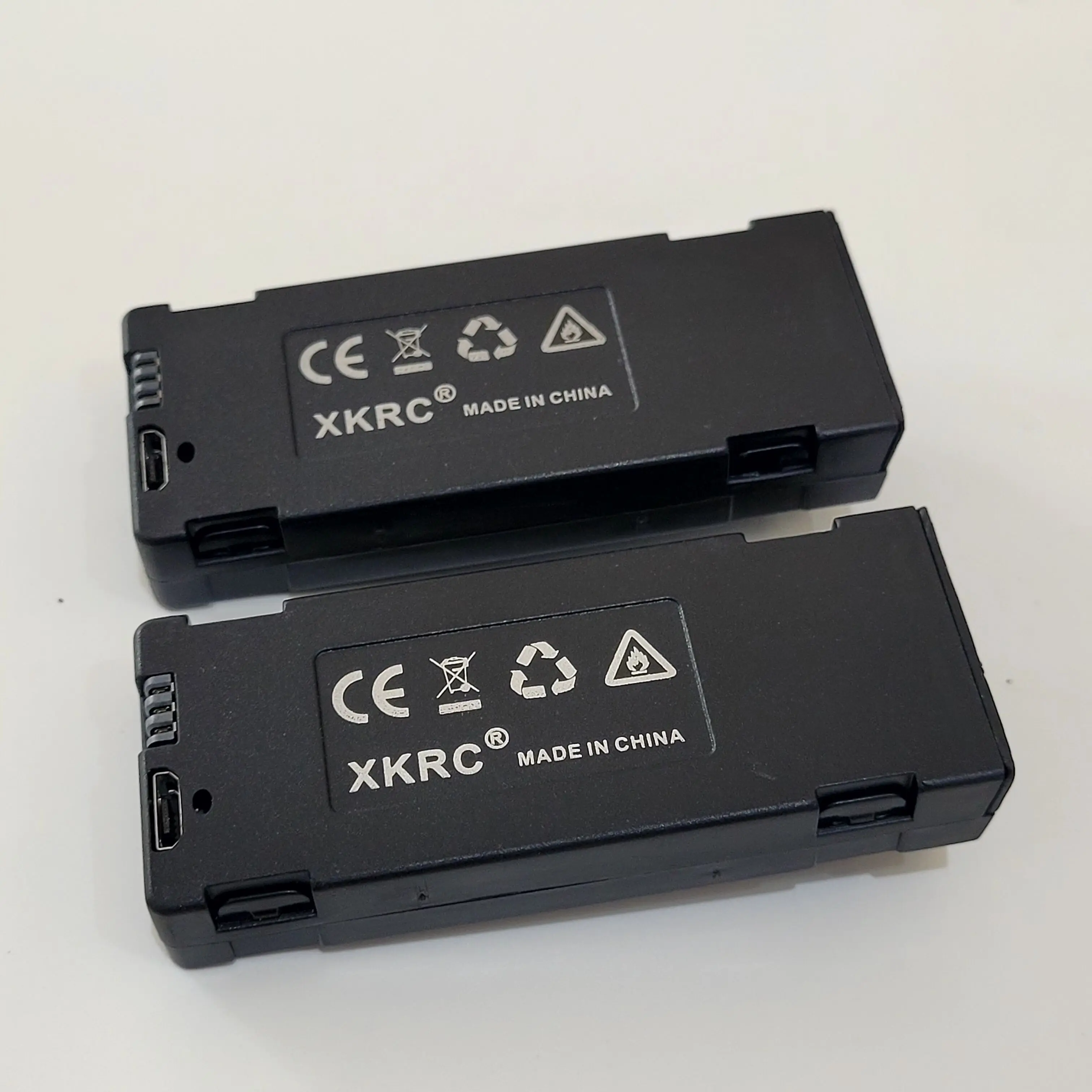 

3.7V 1000mAh Lipo Battery Spare Part Original for XKRC B6 RC Drone FPV Quadcopter Battery Part Accessory 1/2PCS