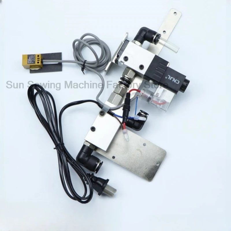 Computer Flat Car anti-bird's Nest Device Pneumatic Suction Cutting Device Jack A5 Plastic Flat Foot Sewing Machine With Knife