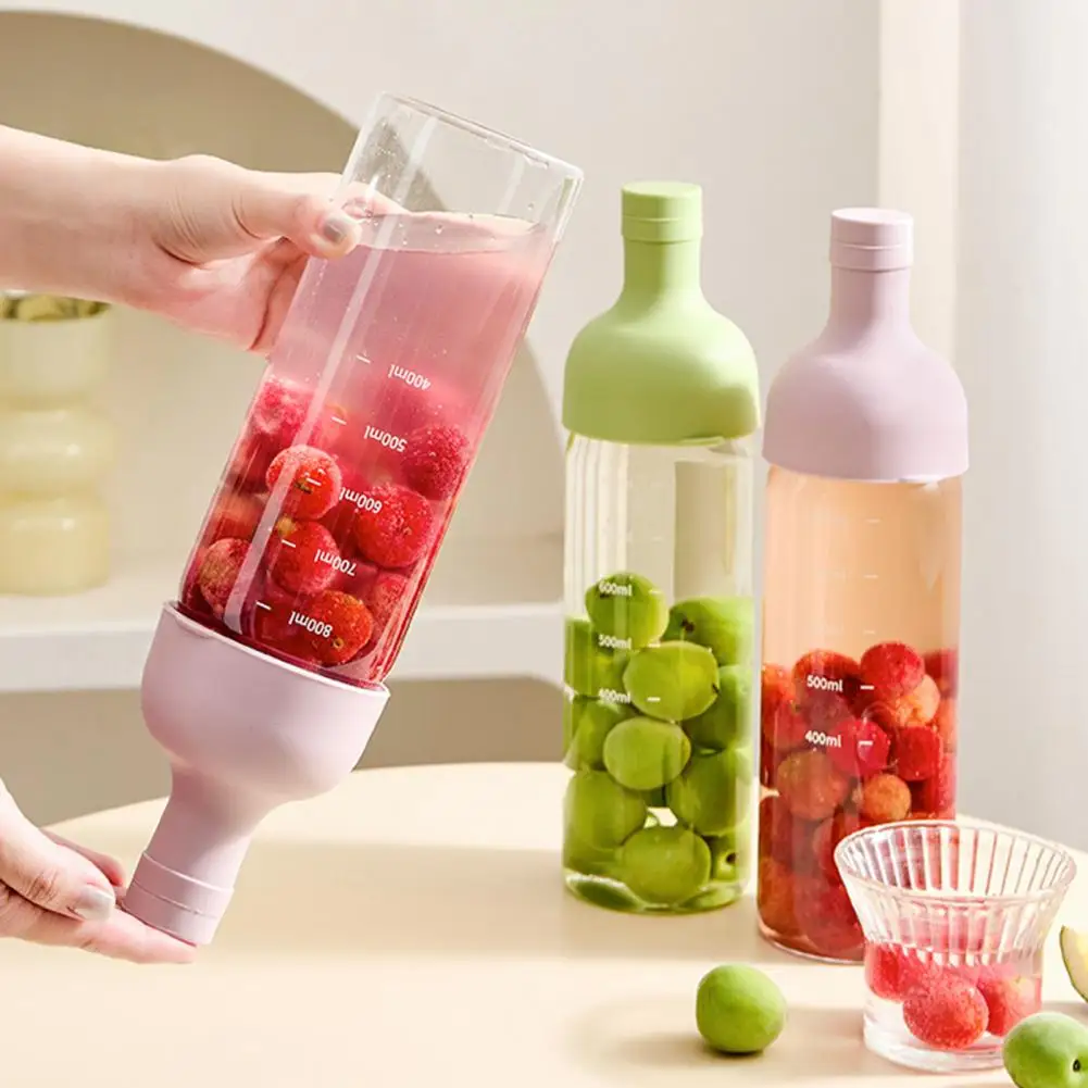 

Food-grade Sealing Jar Glass Infuser Jar with Leakproof Lid 800ml Transparent Fruit Infusion Bottle Brew Tea Pitcher for Wine