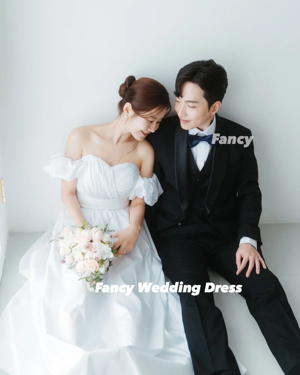 Fancy Simple Korea Wedding Dress Photo Shoot A Line Pleats Bridal Gown Taffeta Removable Sleeves 웨딩드레스 Customized