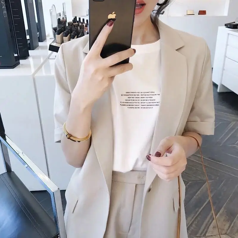 Spring and Autumn Casual Simple Pure Color Commuting Thin Style Temperament Short Sleeve Jacket Shorts Two Piece Set for Women