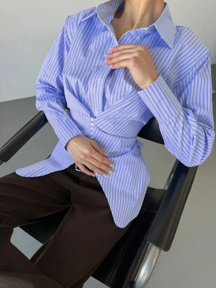 

Llinar Spring Autumn Women's Shirt Fitted Long-Sleeve Waist-Cinched Asymmetrical Striped 2026 Stylish Commuter Top