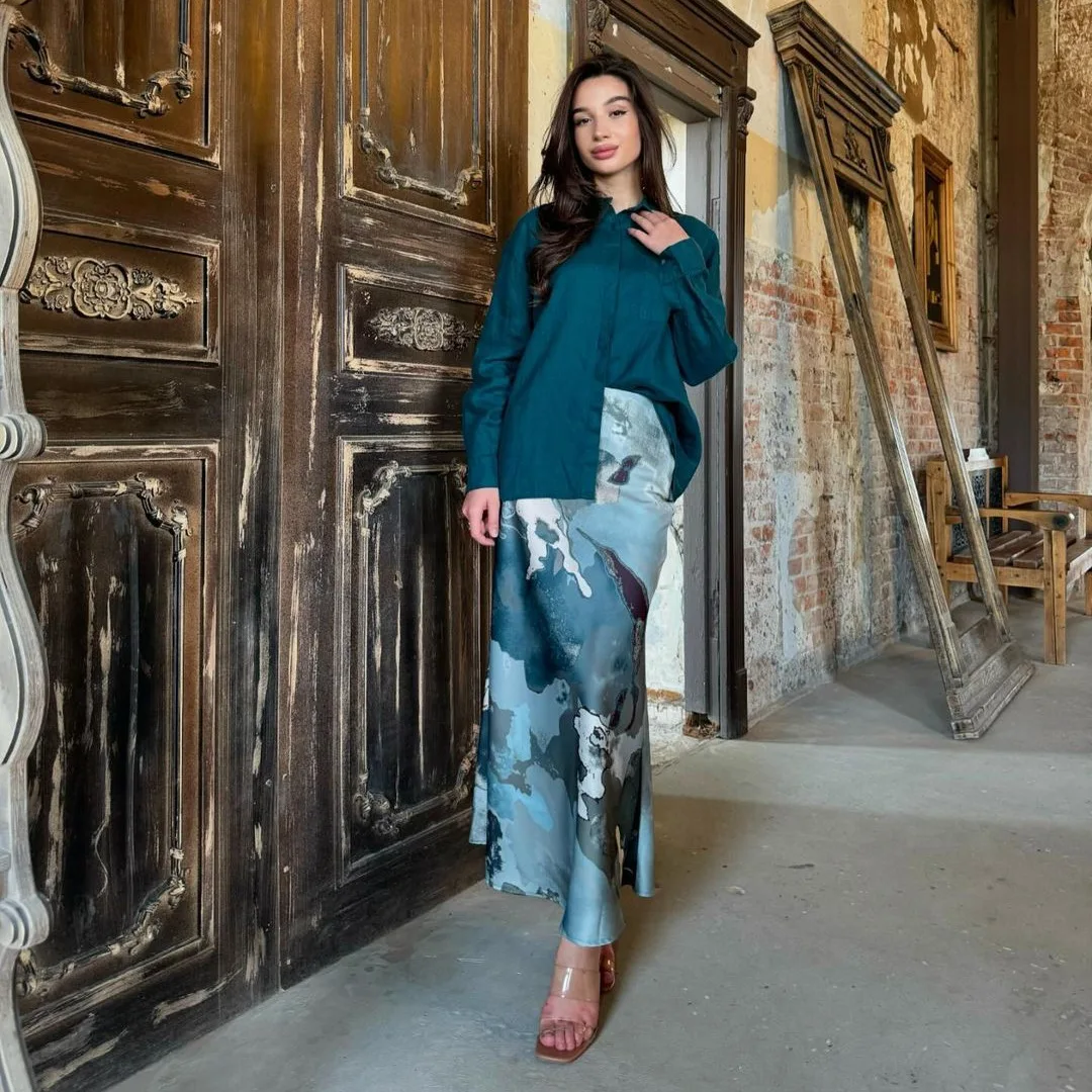 

Весенняя модная повседневная рубашка с длинными рукавами + юбка с высокой талией и принтом, универсальная длинная юбка, женский элегантный пригородный костюм, женская одежда