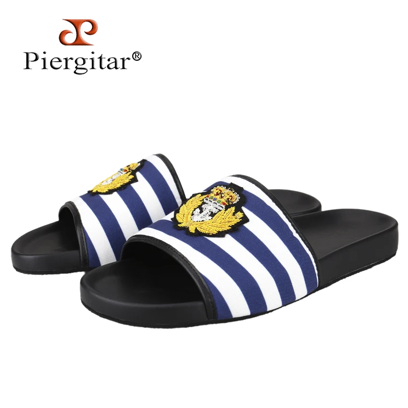 

Piergitar Blue And White Checkered Canvas Men Sandals With Royal Style Handmade Crown Embroidery Patches Classic Model Slippers