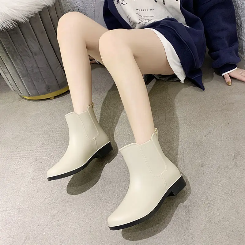 

Korean Style Women's Low Cut Rain Boots Waterproof Anti Slip Kitchen Rubber Shoes Fashion Low Heel Outdoor Versatile Shoes