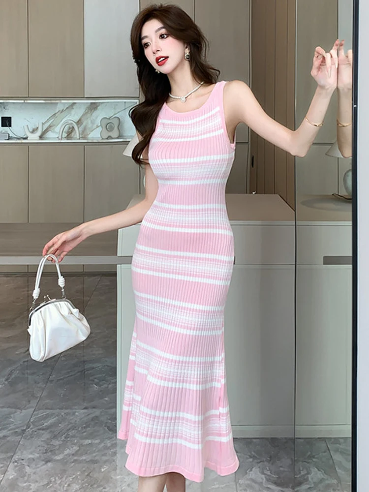 الحلو عطلة فستان طويل ملابس حريمي الوردي الأبيض لصق محبوك سترة قبالة الكتف مخطط نحيل ذيل السمكة رداء الشاطئ Vestidos