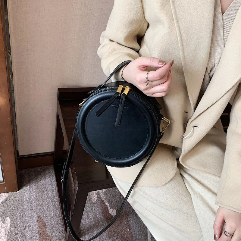 Round Design Female Handbags Vintage Shoulder Bag for Women Clutch Purses High Quality Leather Crossbody Bag Female Travel Totes