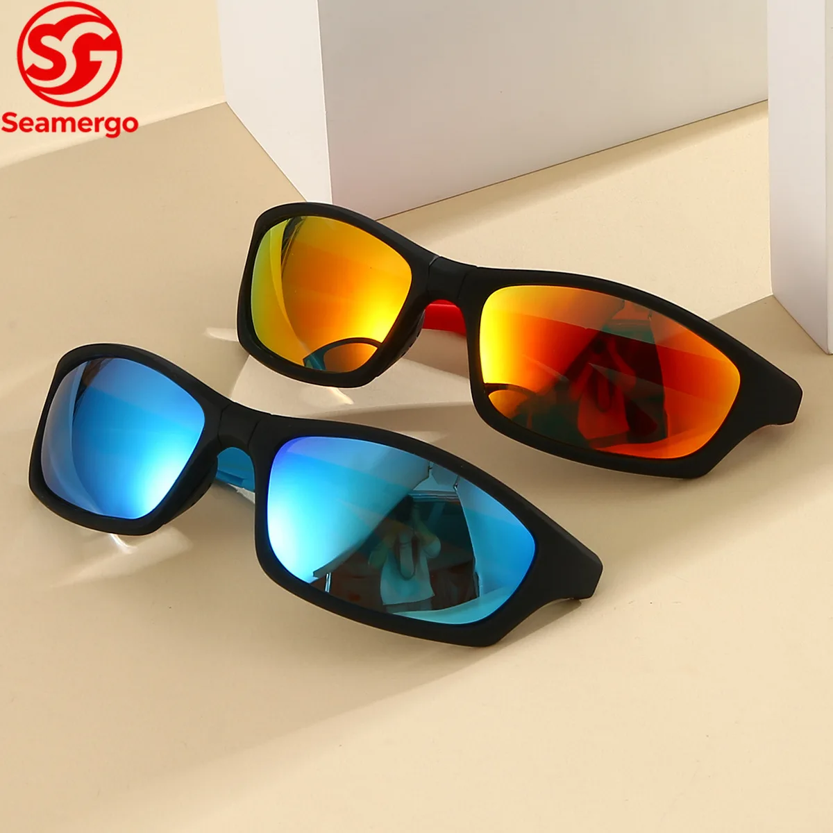 Portable Folding Polarized Sunglasses Fashion Driving and Riding UV Resistant Glasses Street Photography Stage Performances