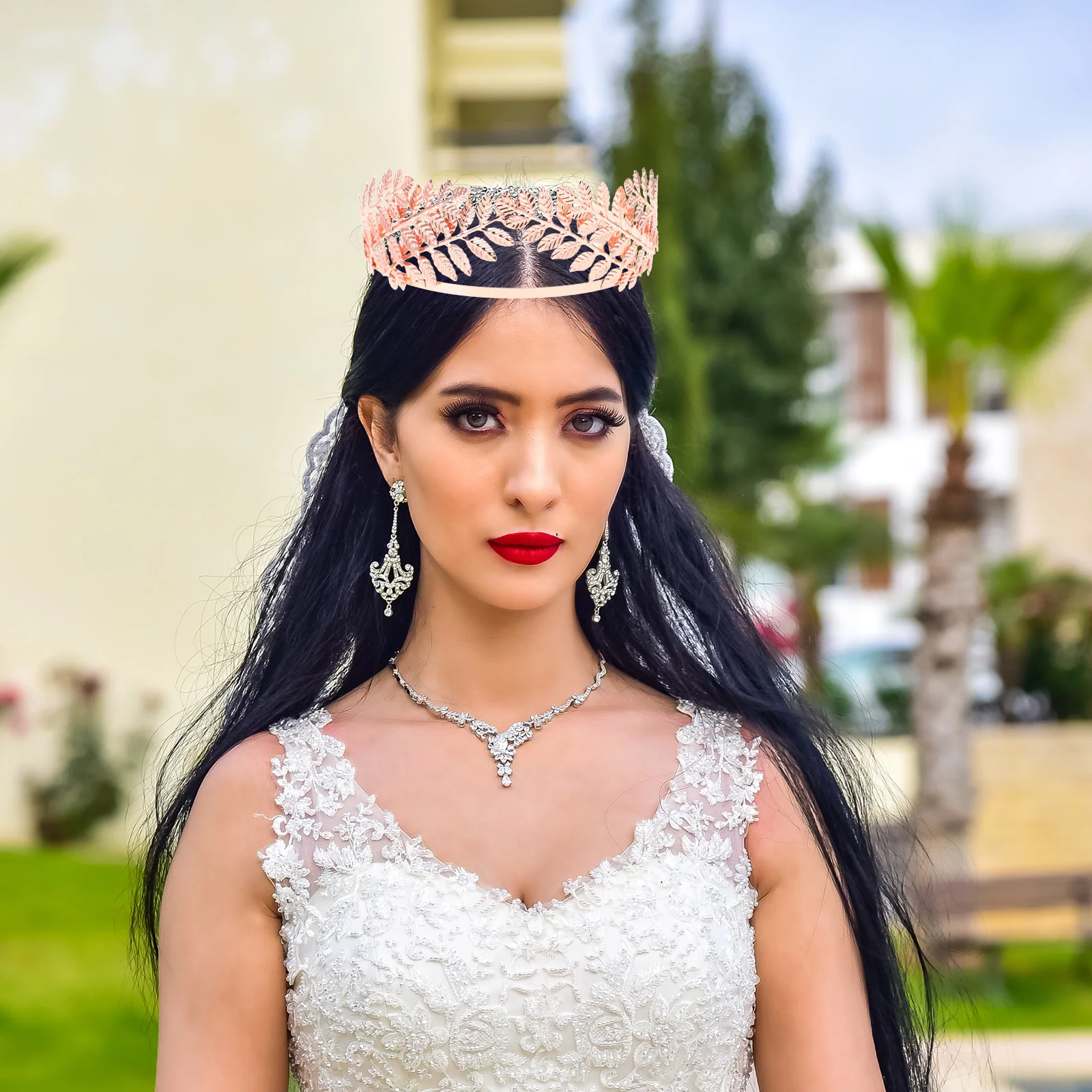 

Crown Hair Bridal Bridal Crown Headband Wedding Accessories Leaf Design Women Party Jewelries Unique Charm Hair Tools