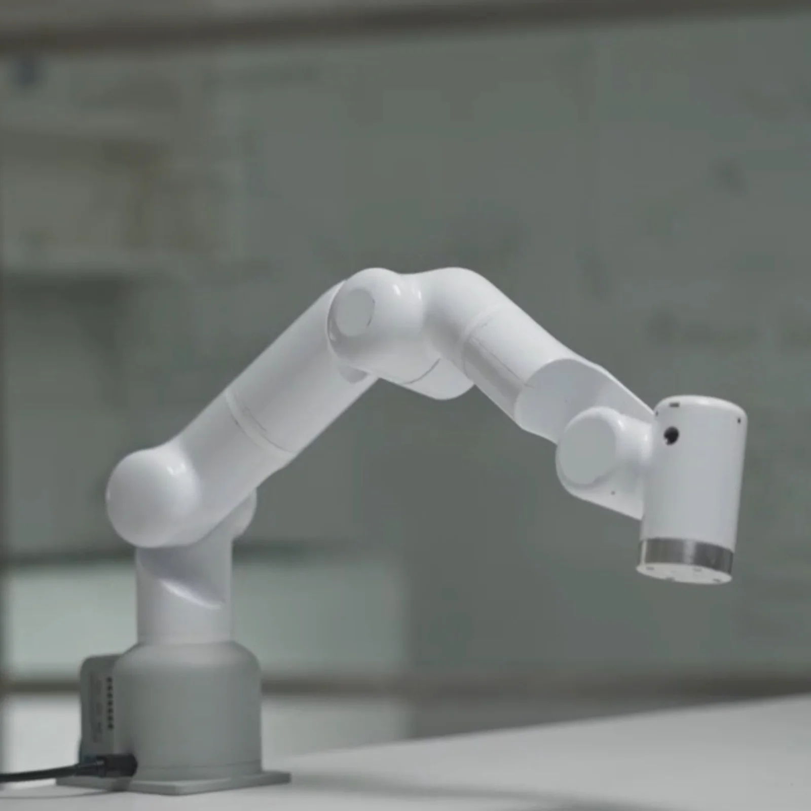 Elephant Robotics Mercury A1 - 경량 7-DOF 협업 로봇 팔