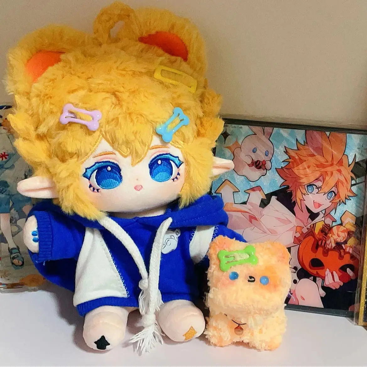 

Game Attributes AOTU World King 20cm Anime Soft Plush Doll Body Cosplay Handsome Boy Dress Up Cotton Stuffed Plushie Toys