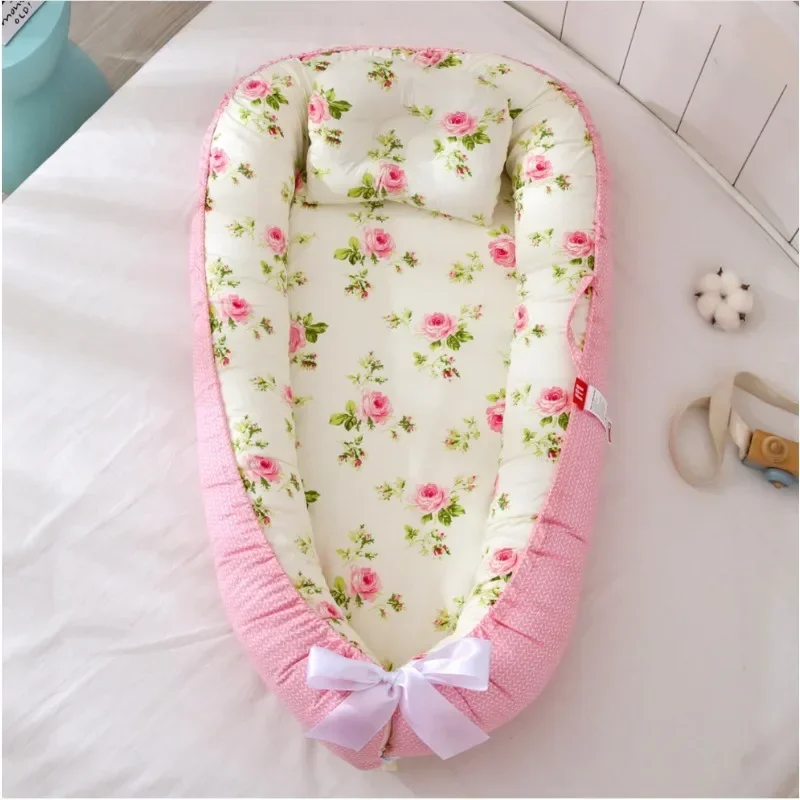 Breathable Cotton Removable and Washable Portable Crib Mid-bed Bionic Baby Nest Baby Pillow Travel Crib