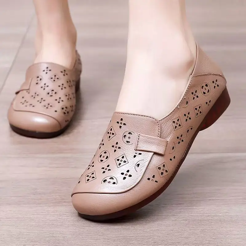 

Women Real Leather Hollowed Flat sole Shoes Spring Summer New Soft sole Shallow slip On Round Toe Middle Aged And Elderly Sandal