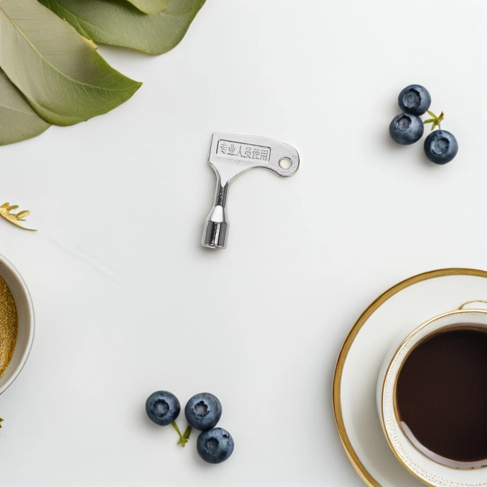 

2Pcs Triangle Lock Key Metal Spanner for Outdoor Garbage Bin Cabinet Trash Can Lock Accessories Triangle Key Triangular Spanner