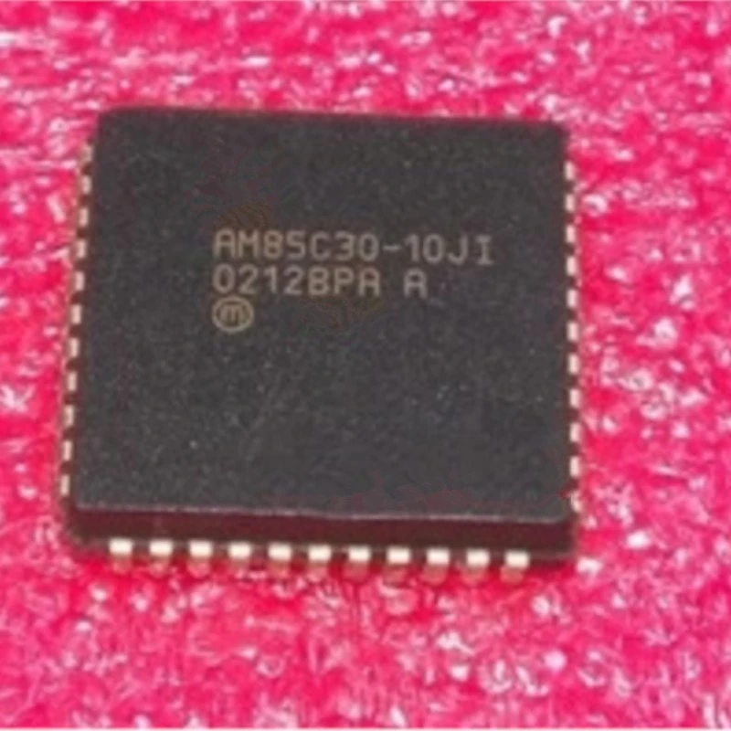 

AM85C30-10JI AM85C30 plcc44 5pcs