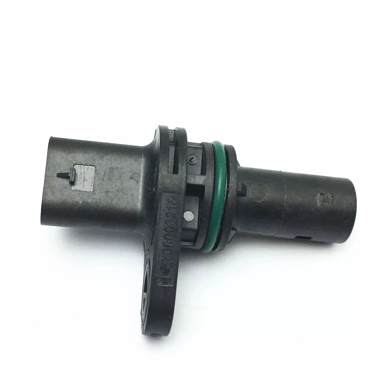 

1PCS/LOTS for crankshaft camshaft sensor P700003217 0025B8PV 3008181 IC Electronic components for Arduino DIY