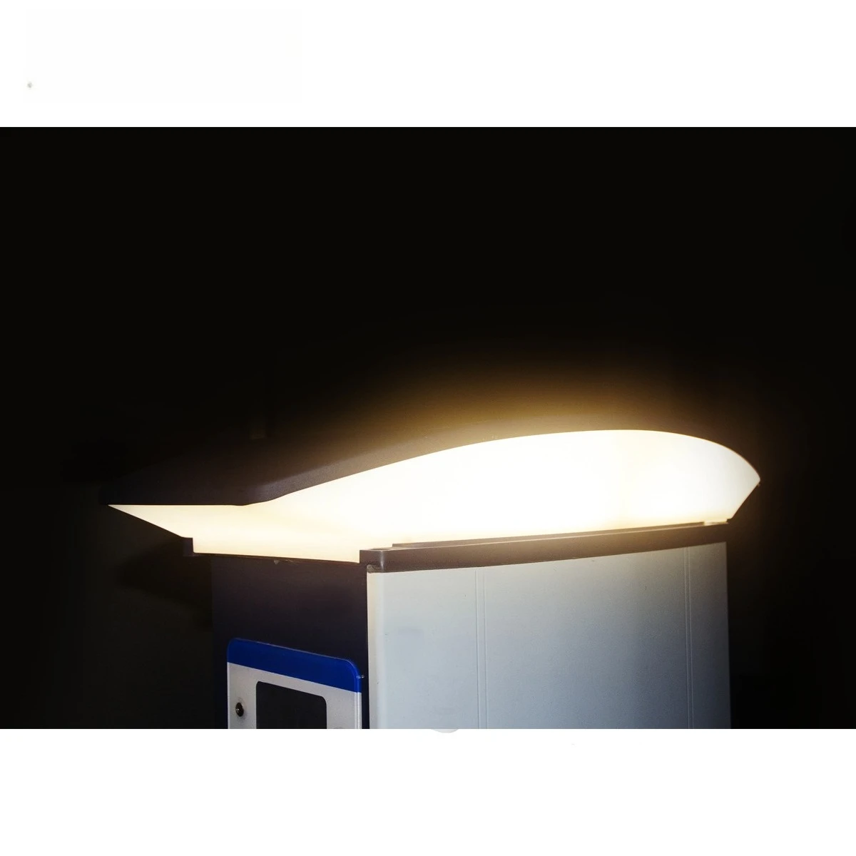 Self-produced yacht marina outdoor intelligent hydropower pile, customizable scan code convenient hydroelectric box