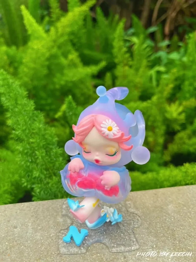 

Cute Cartoon Anime Peripheral Doll Model Small Hand Pulling Small Hand Series Blind Box Trendy Fashion Handmade Ornament Toy Gif