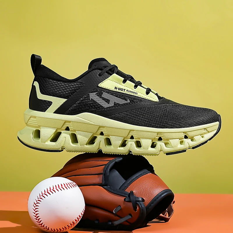 

2025Summer Breathable plaid Lightweight High Quality Running Shoes Men Shoes Sports RubberMD Two-tone base39-45