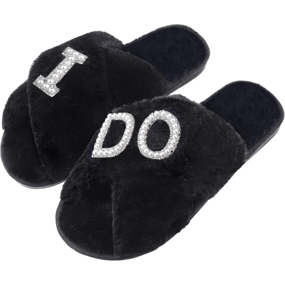I Do Braut Weiße Plüsch-Hausschuhe mit Offener Spitze, Perfektes Accessoire und Geschenk für Hochzeit, Junggesellinnenabschied und Brautparty – Detail 6