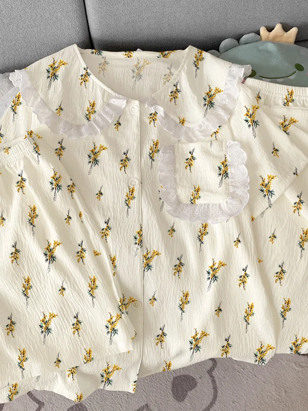 

Летний легкий комплект для сна с коротким рукавом и цветочным принтом, удобная повседневная домашняя одежда, трехпредметный комплект из облачного хлопка, женская ночная рубашка