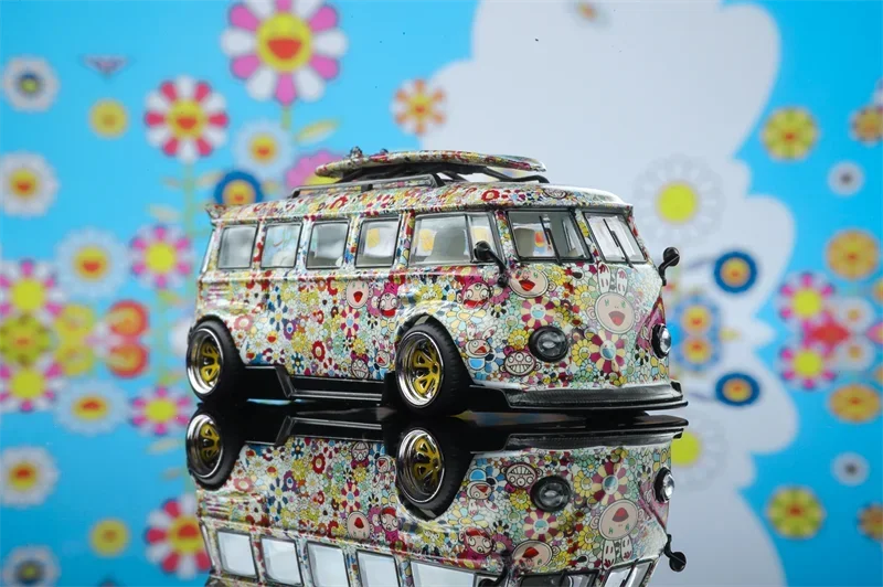 

Liberty64 1:64 T1 van Kombi Wide body sunflower coating Diecast Model Car