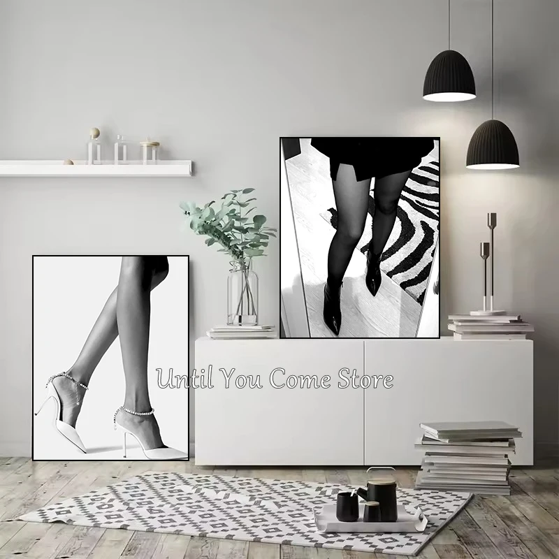 Fashionable Black and White Luxury High Heels Series Sexy Poster Print Canvas Art Pictures Home for Bedroom Wall Modern Decor