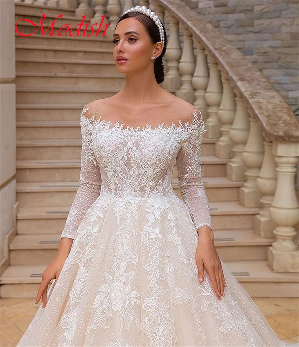 ที่กําหนดเองสีขาว Organza ชุดแต่งงานประณีต Strapless แขนยาวเจ้าสาวง่ายซิปด้านหลัง Vestido De Novia