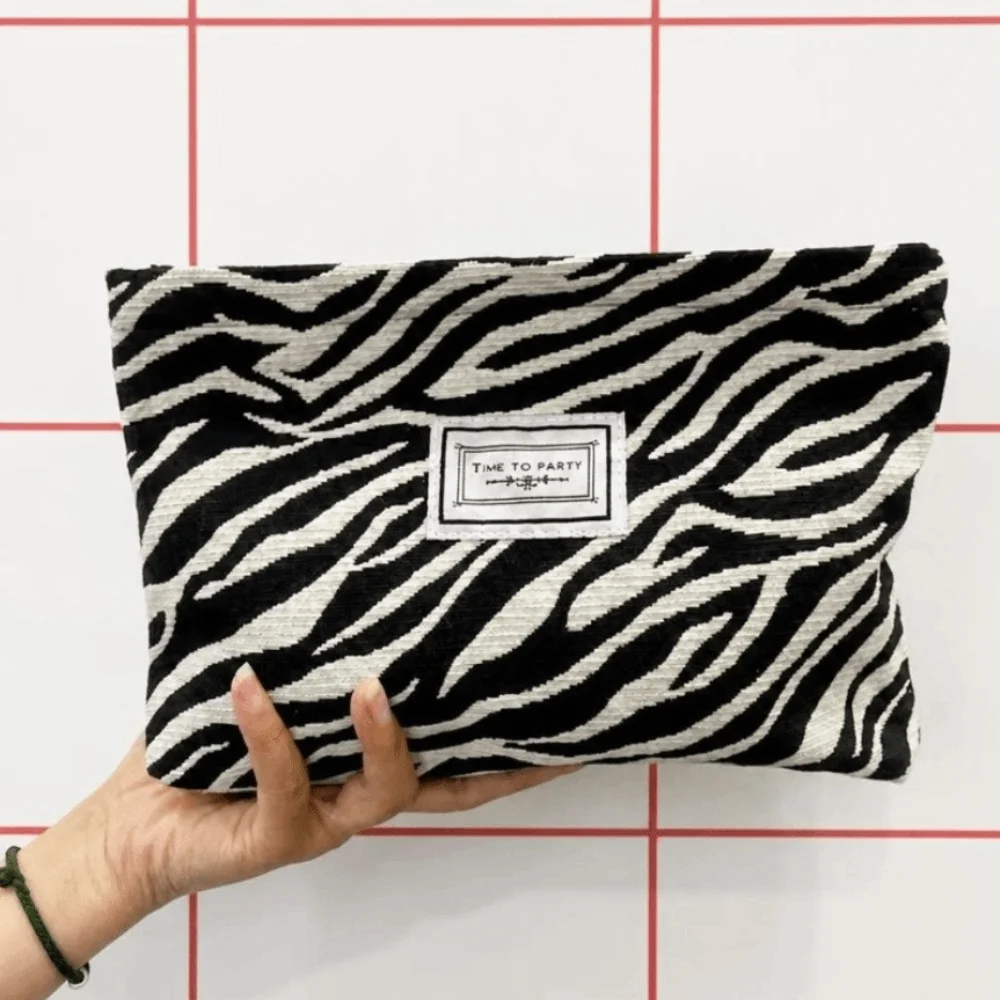 Versatile Portable Cosmetic Bag Zebra Leopard Print Thickened Clutch Bag Large Capacity Beauty Case for Women