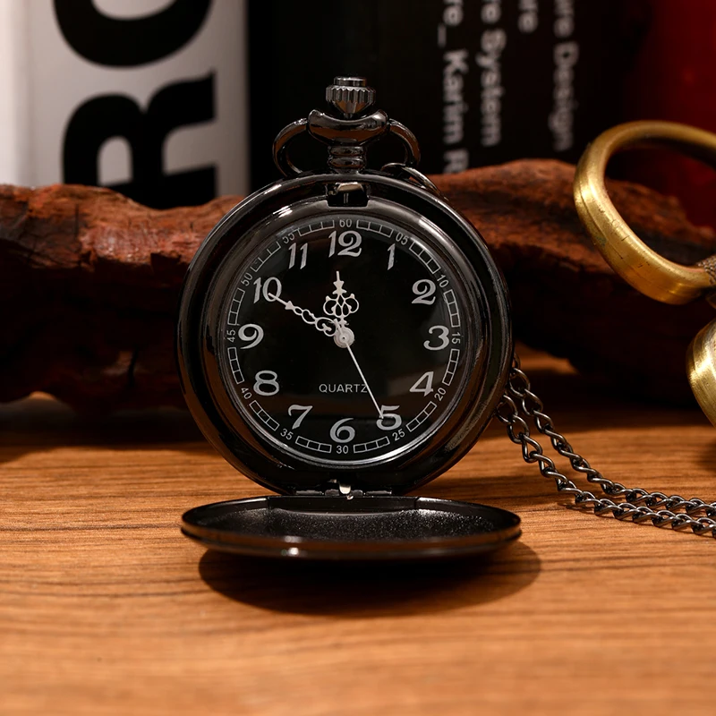 男性と女性用クォーツポケットウォッチケース、アンティークスチームパンク、ヴィンテージネックレス、ペンダントクロックチェーン
