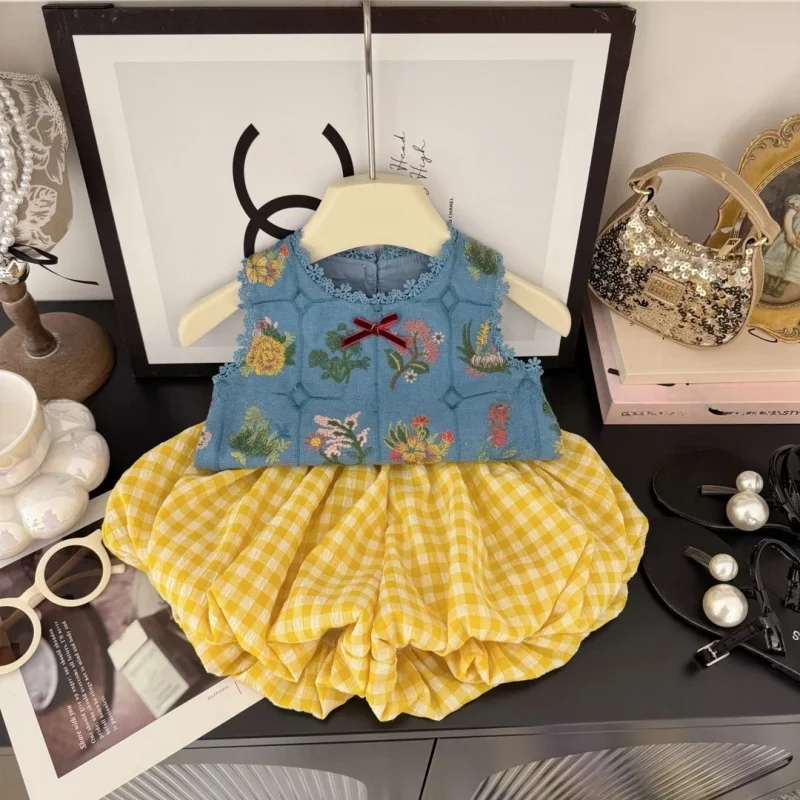 Girls' Summer New South Korea Retro Crochet Embroidery Vest Plaid Shorts Style Suit