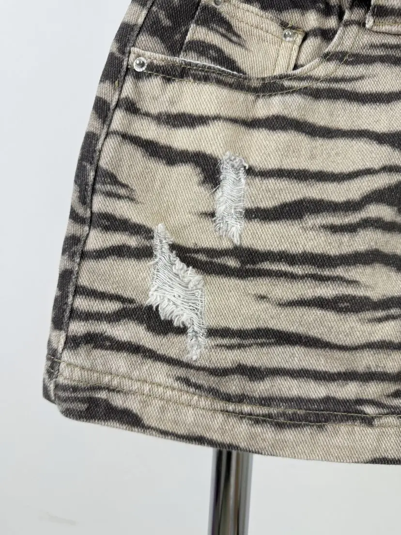 Summer New High Street Zebra Pattern Denim Short Skirt with Holes A-shaped Skirt