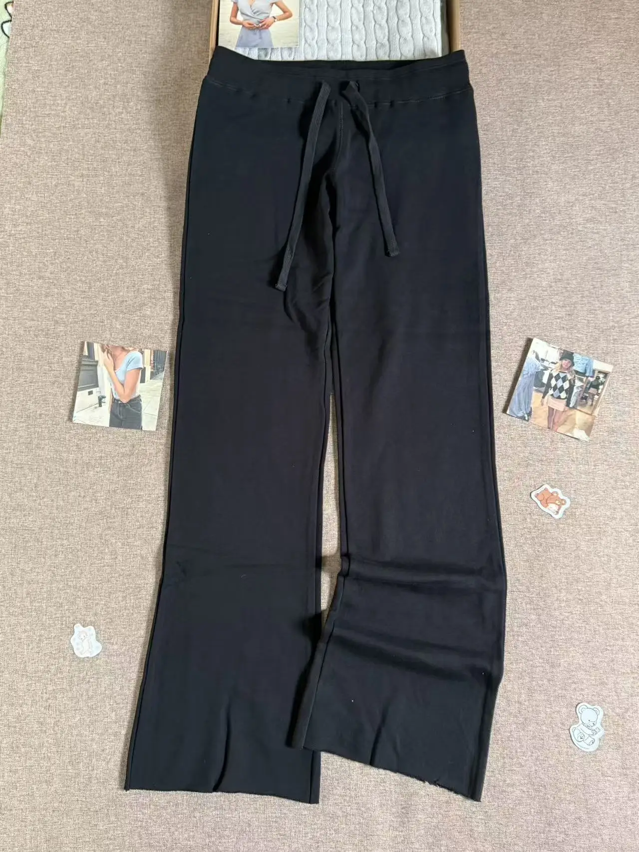 Black-Raw Hem
