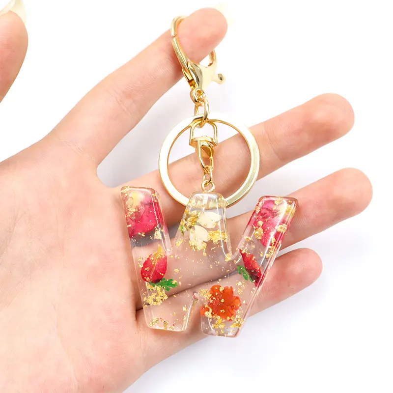 Real Dried Flower 26 Initial Letter Keychain Exquisite Crystal Resin A-Z English Alphabe Charm Keyring Women Bag Key Accessories