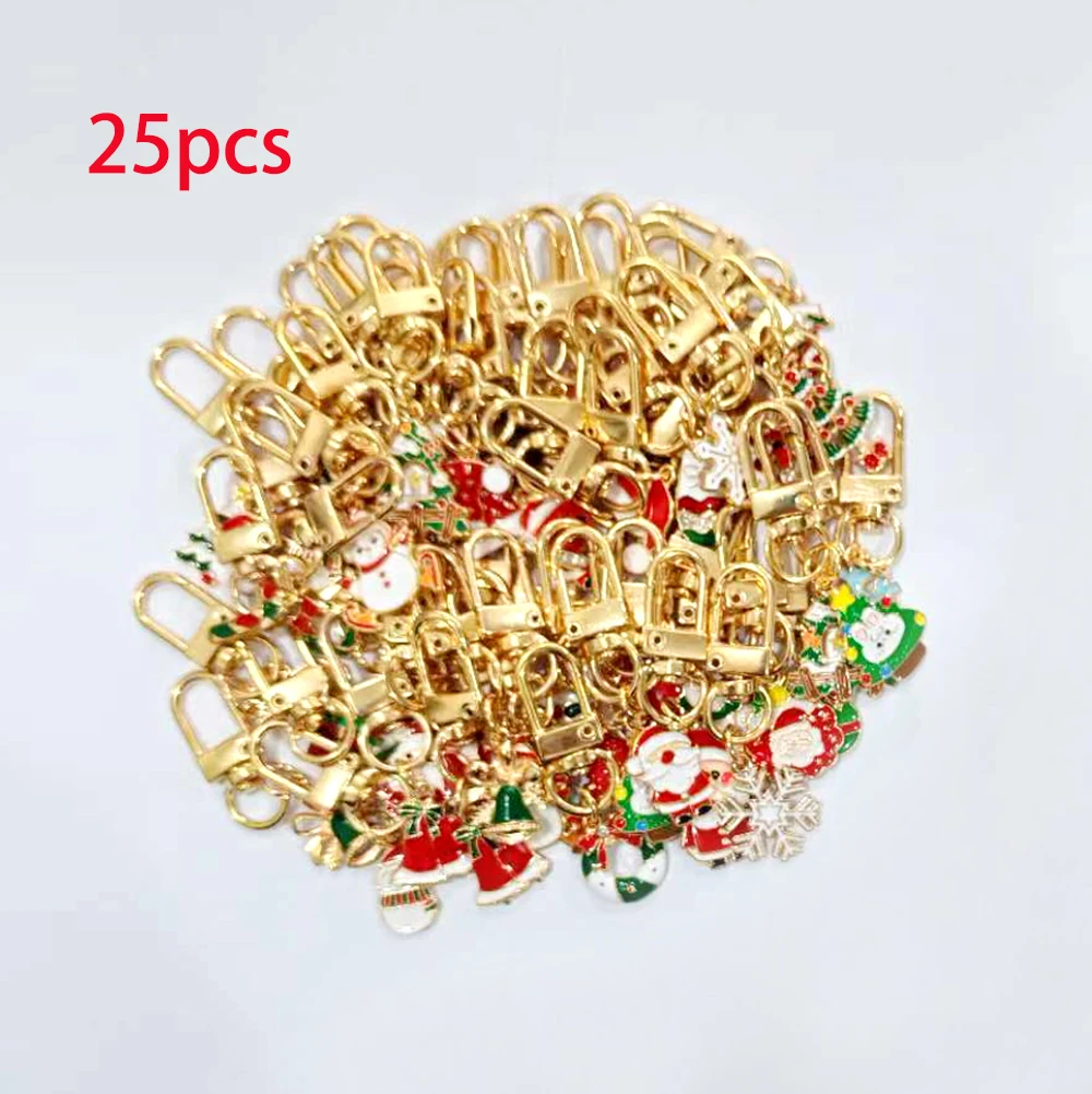 25Pcs (Mix) Random style Christmas Series Metal keychain Ornament purse Bag Christmas Gifts Accessories for Christmas Party Gift