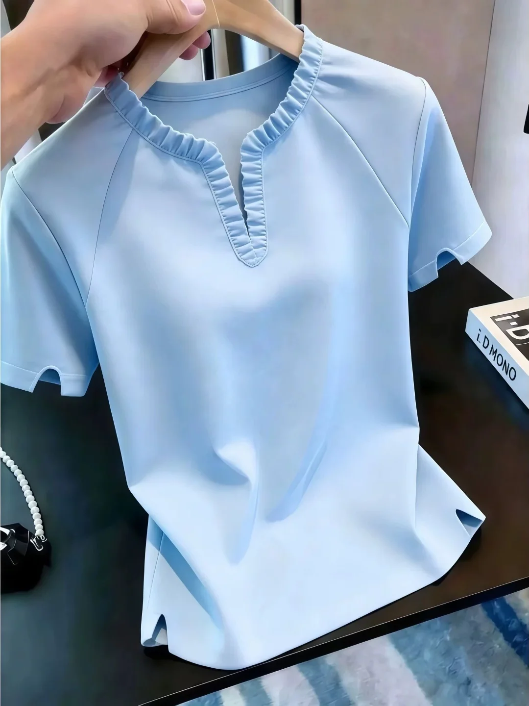 

Minimalist Style White Shirt Short Sleeve Women's Top Sweet Casual Basic Summer Fashionable Base Layer Silk T-Shirt