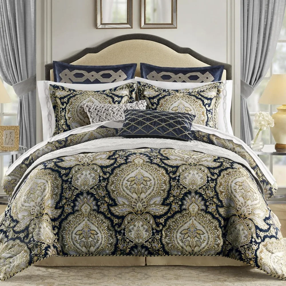 

King Comforter Set, Luxe Chenille Jacquard Medallion, Soft Microfiber Twill Comforter for a King-Size Bed