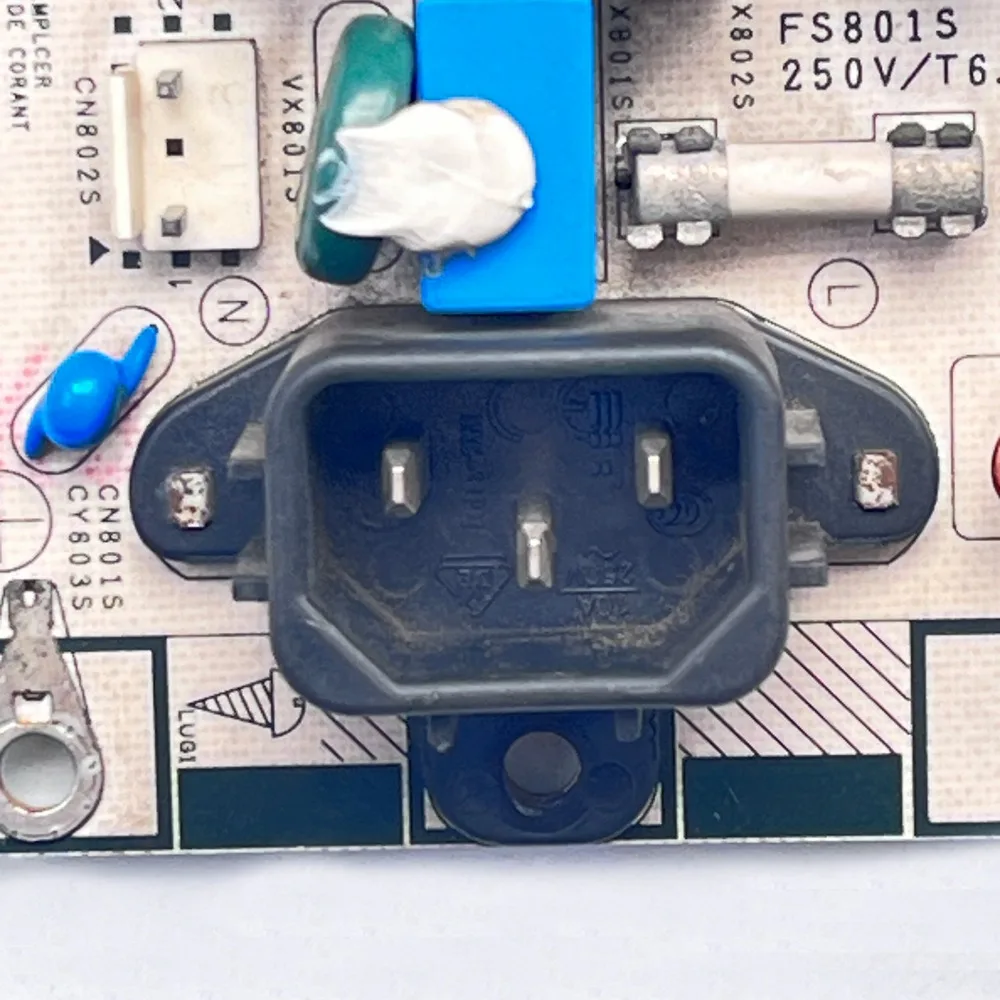 Authentic Original TV Power Board BN44-00262A = BN44-00262B Working Normally And is for LCD TVs LE37B530P7WXXU LN37B650T1F Parts