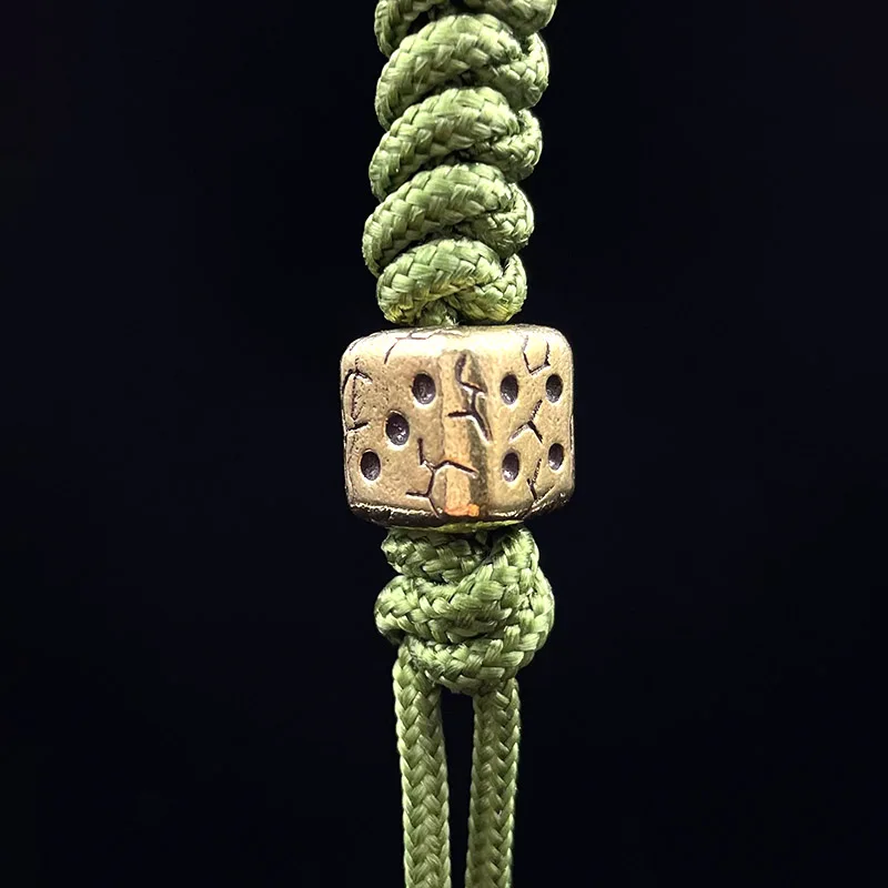 Retro Brass Dice Knife Beads EDC Outdoor DIY Paracord Bracelet Accessories Key Chain Woven Lanyard Pendants Flashlight Hangings