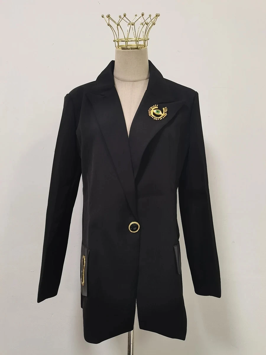 TWOTWINSTYLE سترات فاخرة فضفاضة متينة للنساء مع طية صدر السترة وأكمام طويلة وزر مقسم للخريف سترات نسائية جديدة KJA549940