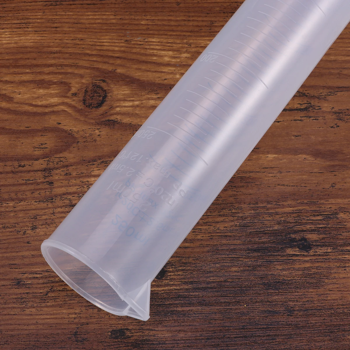 

250ml Measuring Cylinder Graduated Plastic Laboratory Tubes Wide Rim Tapered Spout Accurate Non Wetting Surface Hexagonal Base