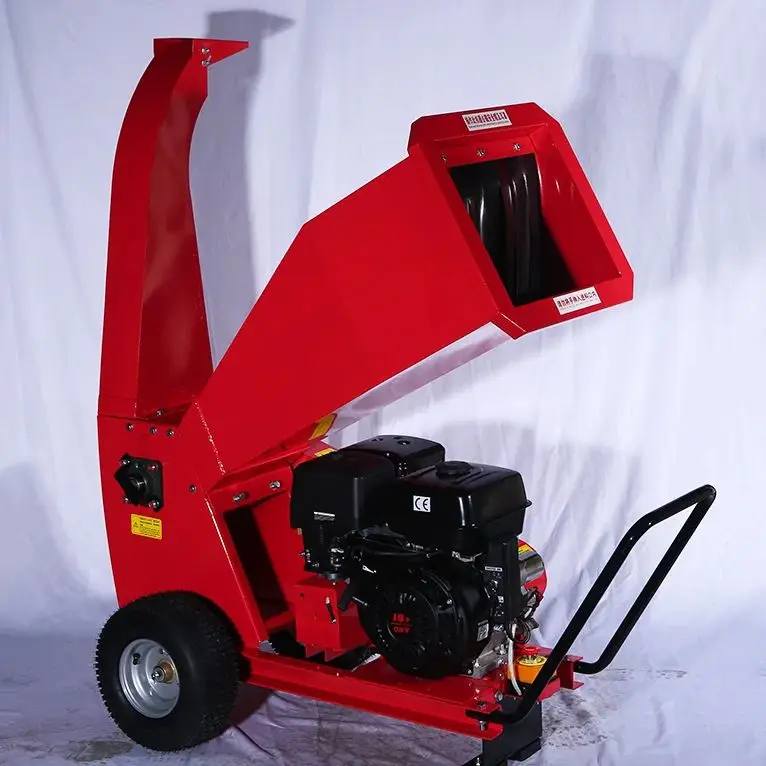 

Высокоэффективный мобильный измельчитель древесины с двигателем для сада и фермы