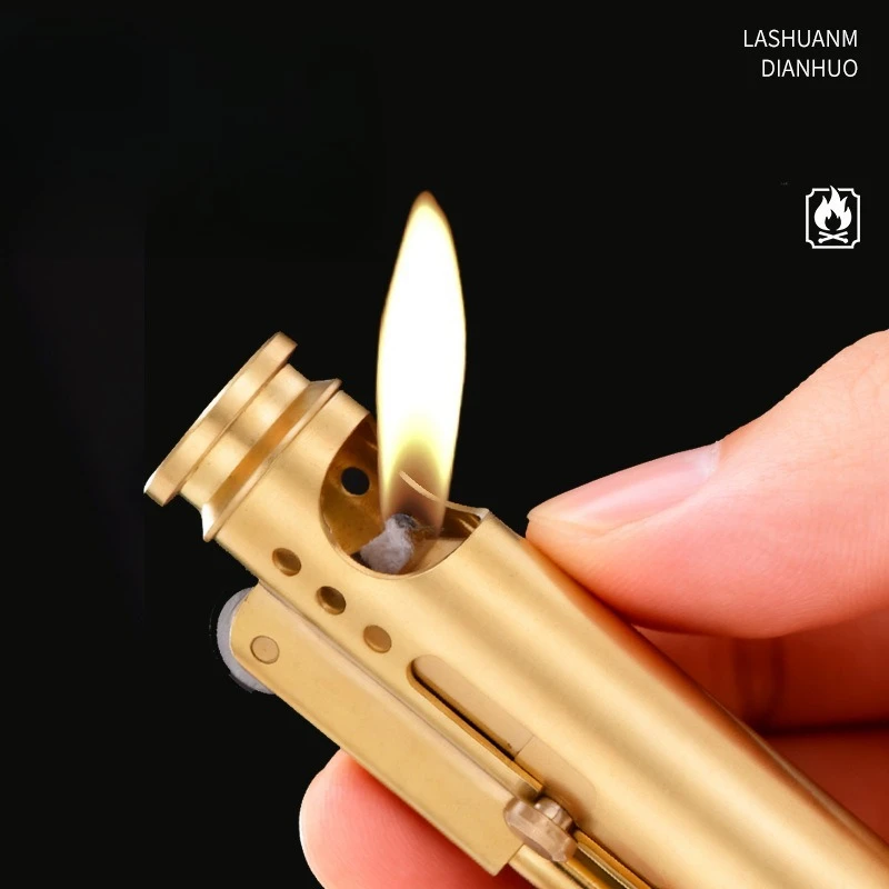 Heavy Old-Fashioned Nostalgic Kerosine Lighter Metal Grinding Wheel Open Flame Retro Personality Creative Lighter Men’s Gift