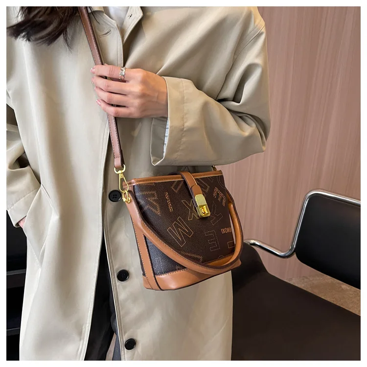 

Осенняя сумка-ведро с принтом, винтажный кошелек на плечо для женщин, модная сумка через плечо, шикарная сумка «день-ночь», универсальная сумка на ремне ​